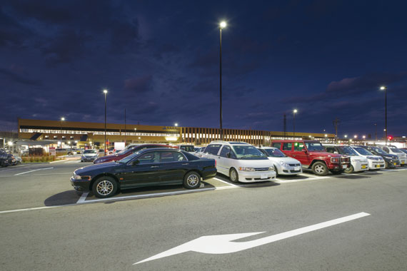 Shin-Takaoka Station Parking Lot Lighting